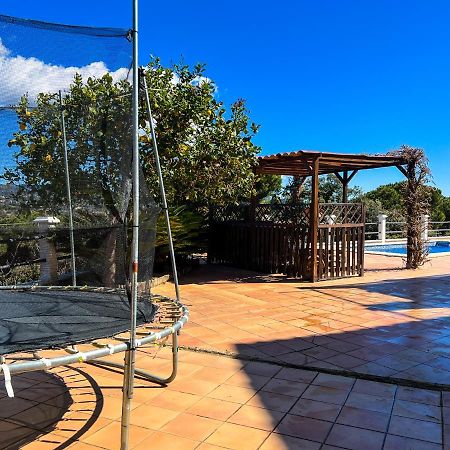 Villa Vivalidays Casa Ricardo à Sant Cebrià de Vallalta Extérieur photo