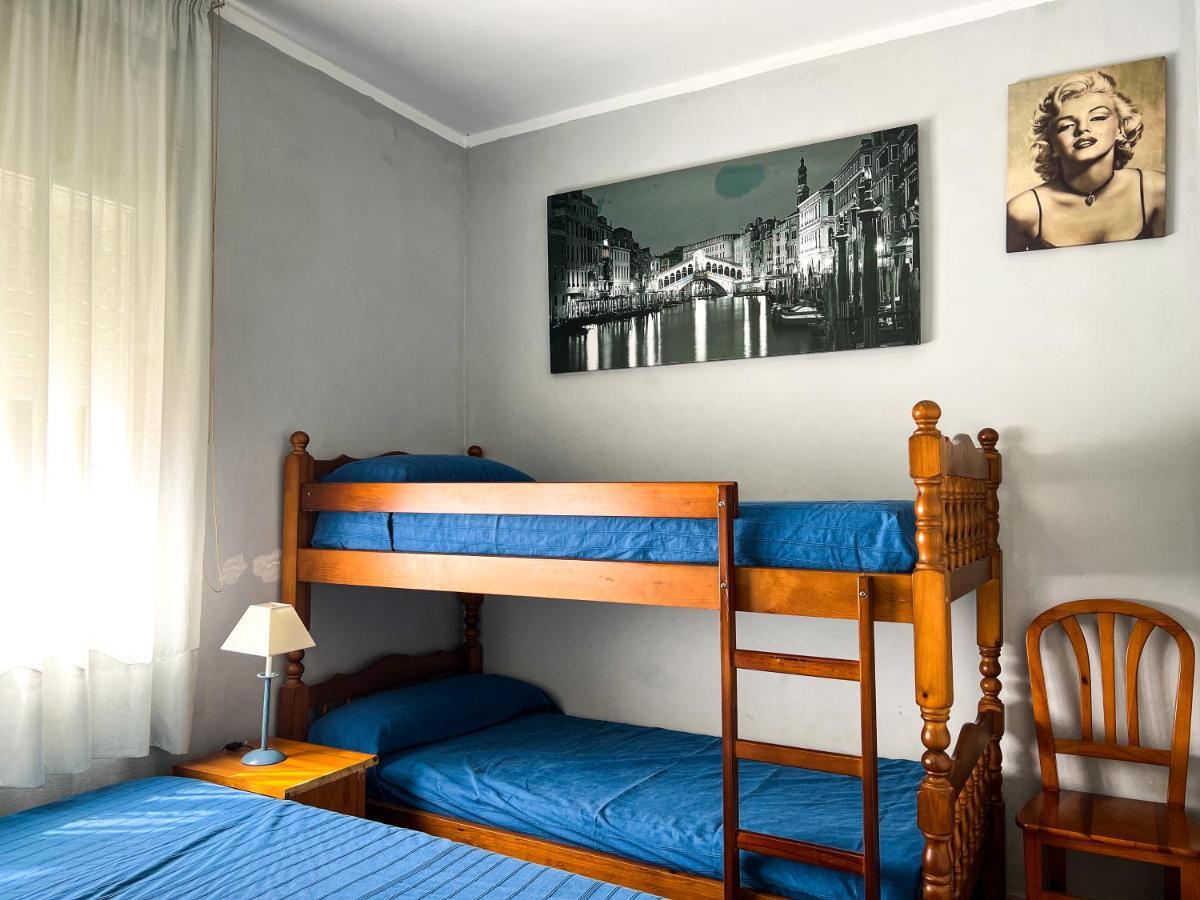 Villa Vivalidays Casa Ricardo à Sant Cebrià de Vallalta Extérieur photo