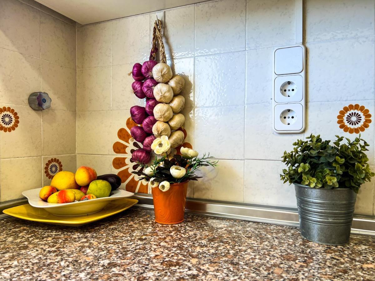 Villa Vivalidays Casa Ricardo à Sant Cebrià de Vallalta Extérieur photo